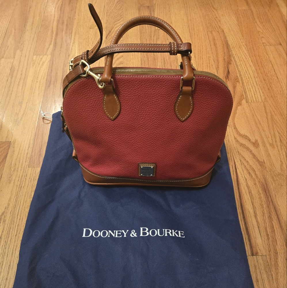 Dooney and Bourke Leather Handbag Red Pocketbook shoulder strap